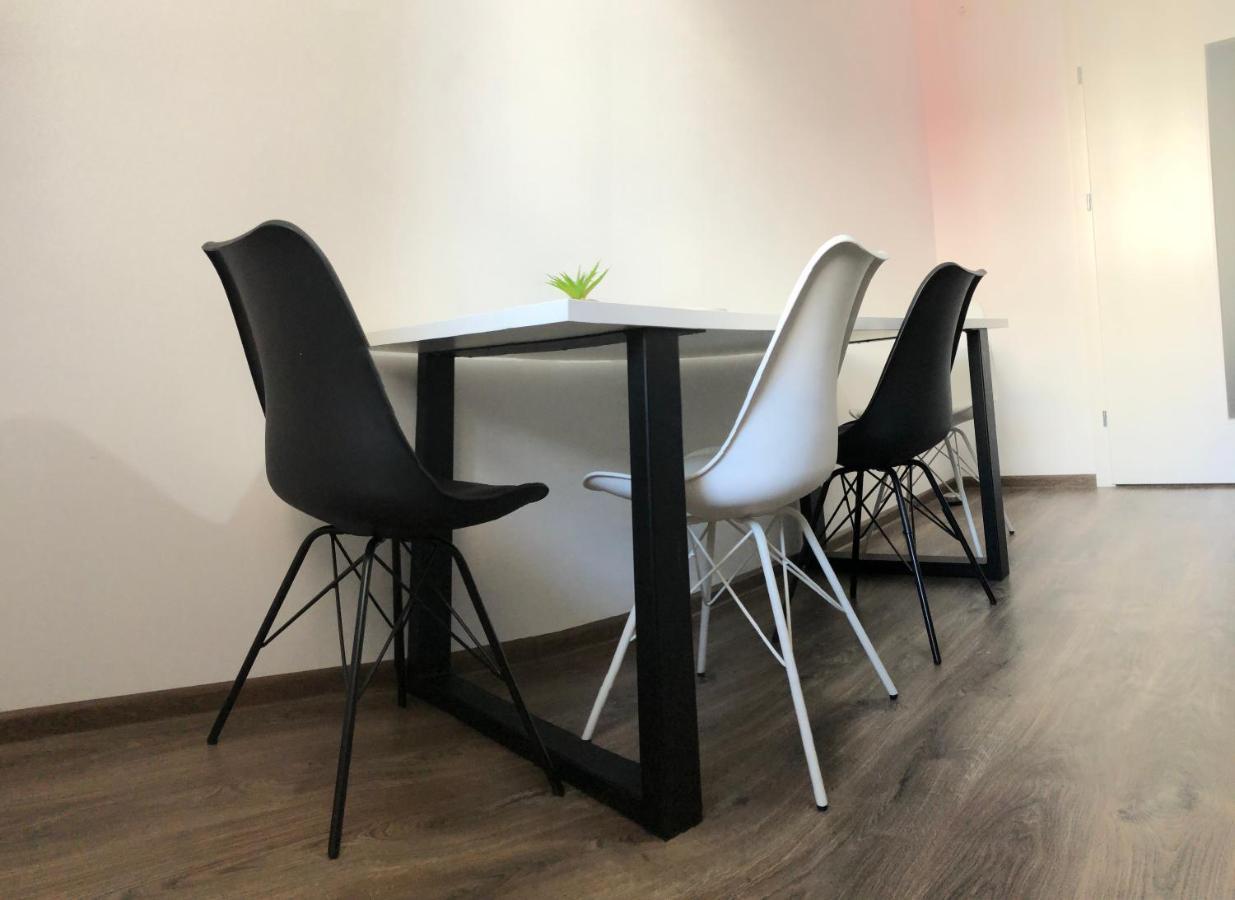 Апартаменты Max Apartament Брашов Экстерьер фото